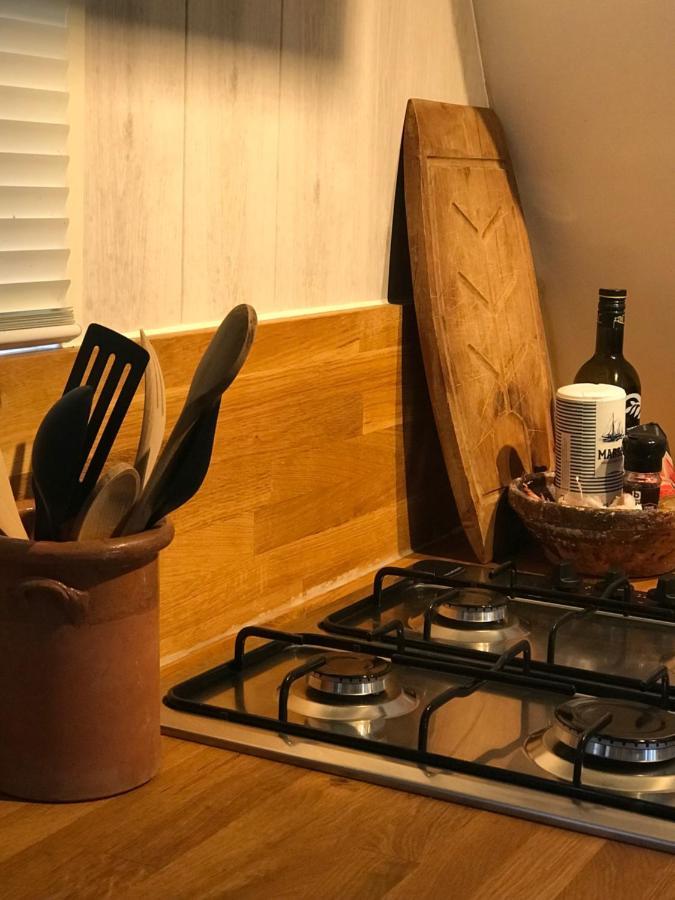 Heavenly Renovated Cabin Near Pittoresque Durbuy - Whistler Villa Buitenkant foto