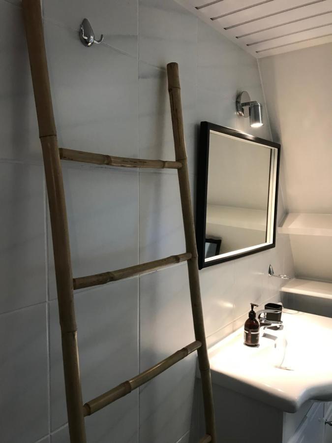 Heavenly Renovated Cabin Near Pittoresque Durbuy - Whistler Villa Buitenkant foto